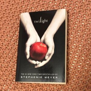 Twilight by Stephenie Meyer